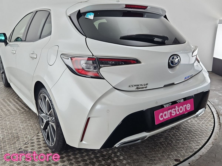 2021 Toyota Corolla 1.8 Hybrid Luna Sport Hatchback €24,880