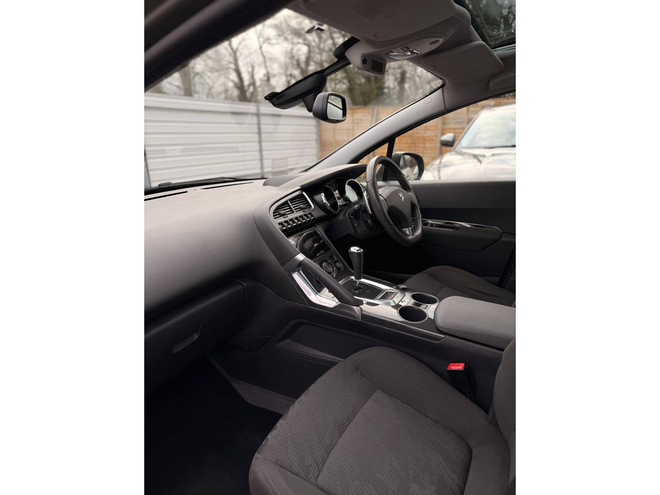 2013 Peugeot 3008 - image 30