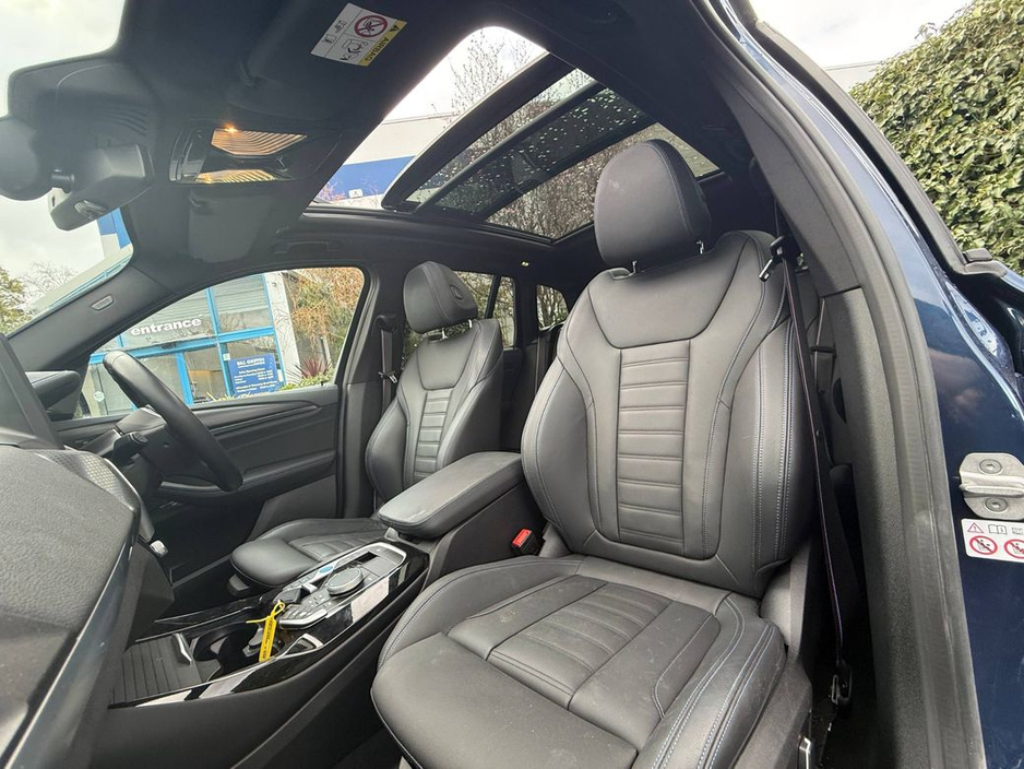 2024 BMW iX3 - image 2