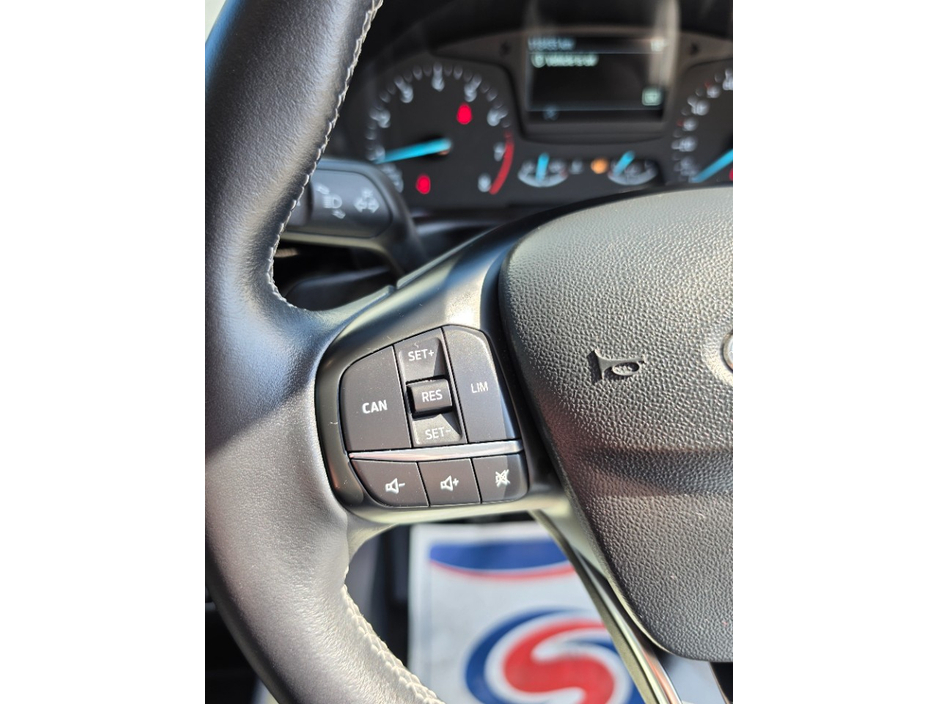 2018 Ford Fiesta - image 16