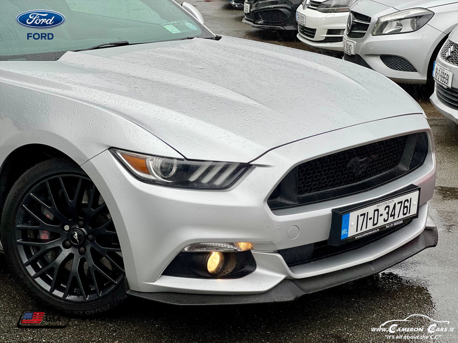 2017 Ford Mustang - image 9