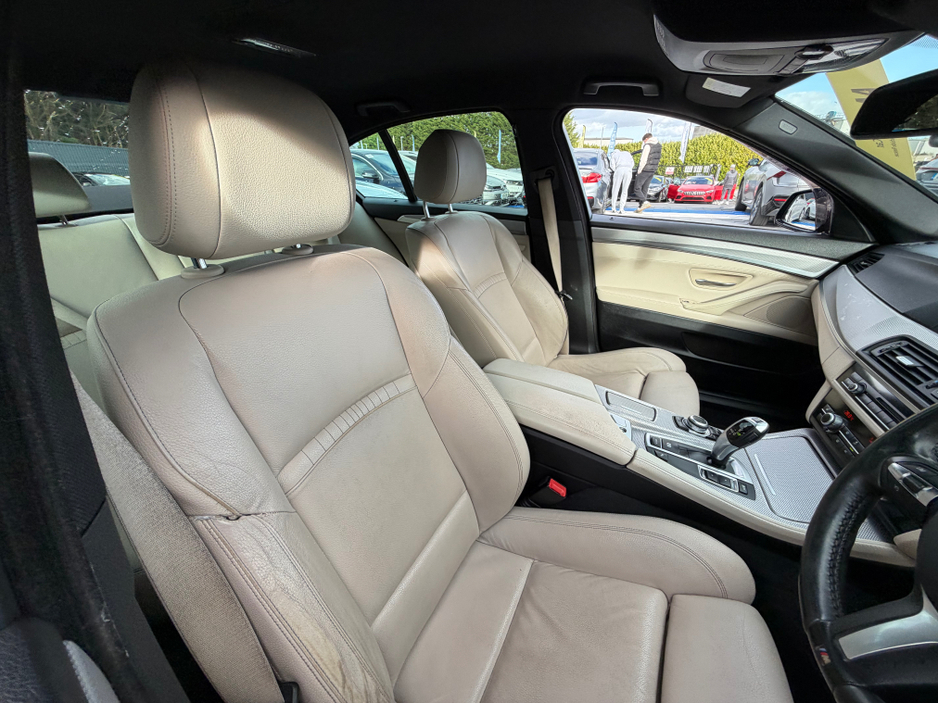 2016 BMW 5 Series - image 14