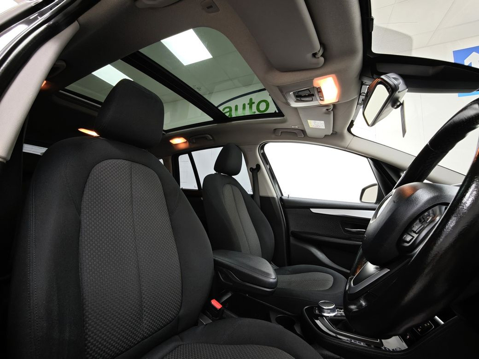 2016 BMW 2 Series Gran Tourer 7 Seater 2.0D Automatic, Reversing camera €14,995