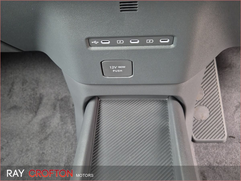 2026 Kia EV3 - image 16