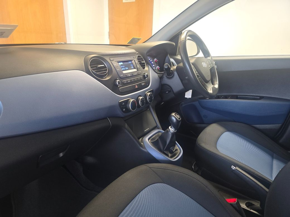 2019 Hyundai i10 Deluxe 5DR H/B * High Spec * €11,950
