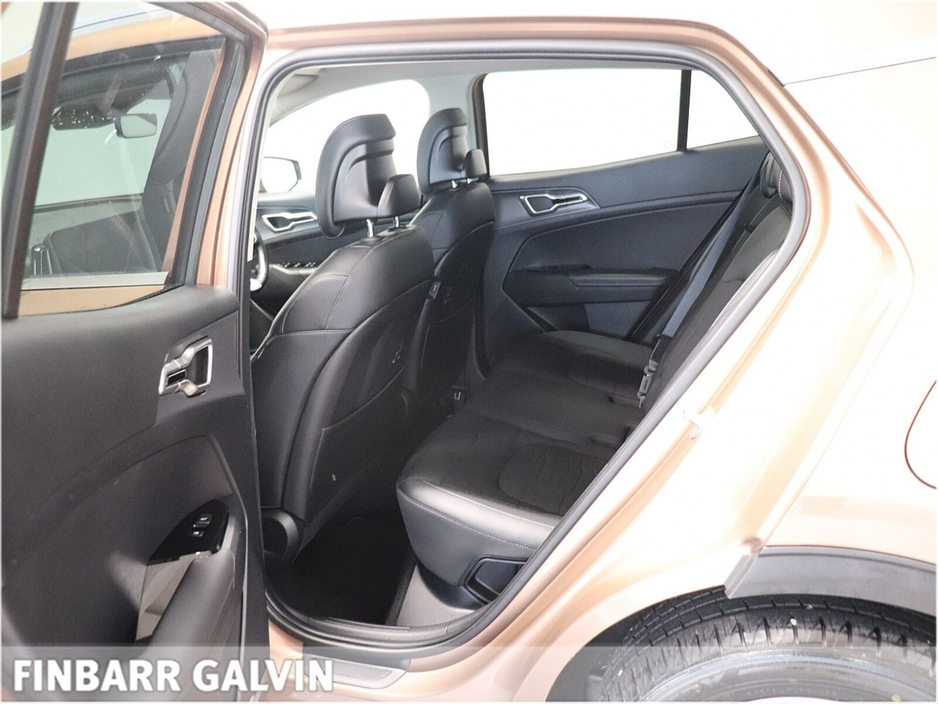 2022 Kia Sportage 1.6 CRDi SCR Diesel 115 hp K2 6MT €24,950