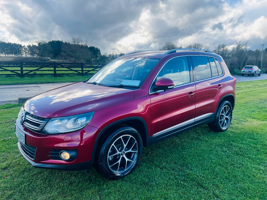 2015 Volkswagen Tiguan - image 11