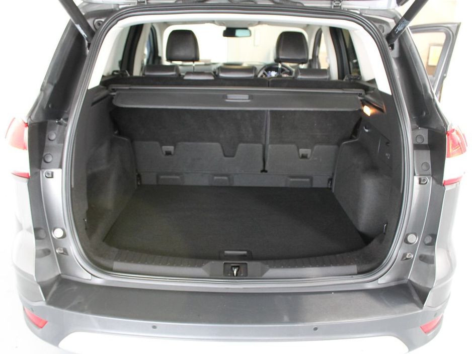 2016 Ford Kuga - image 15