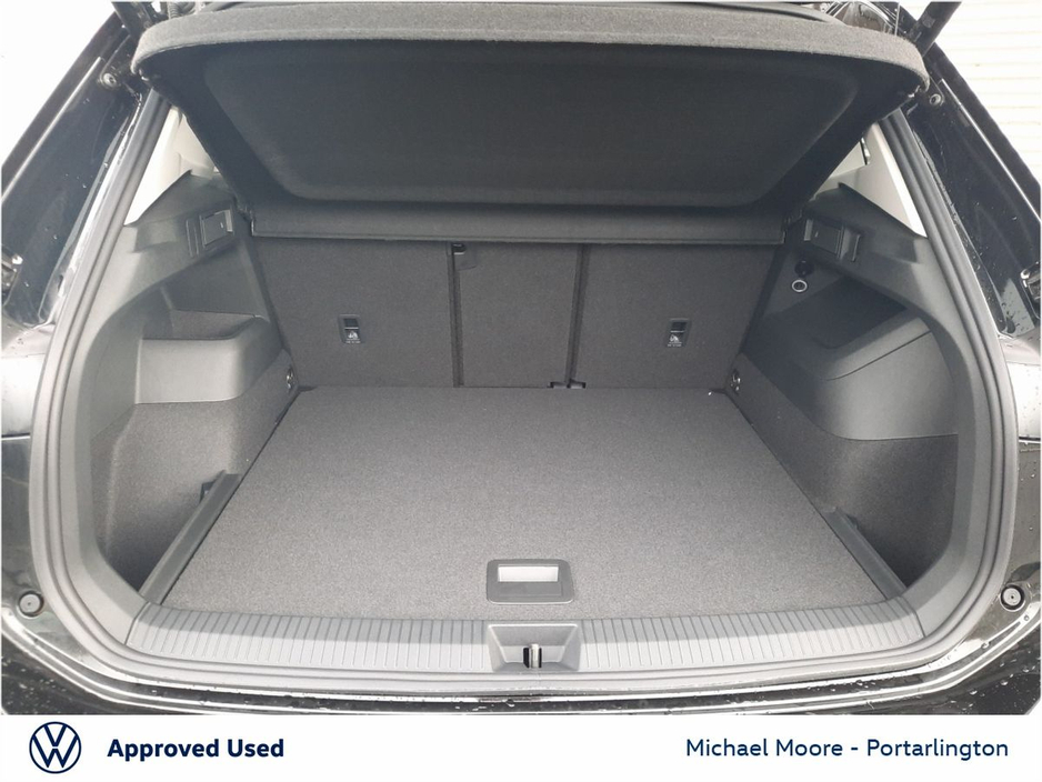 2026 Volkswagen Tiguan - image 10