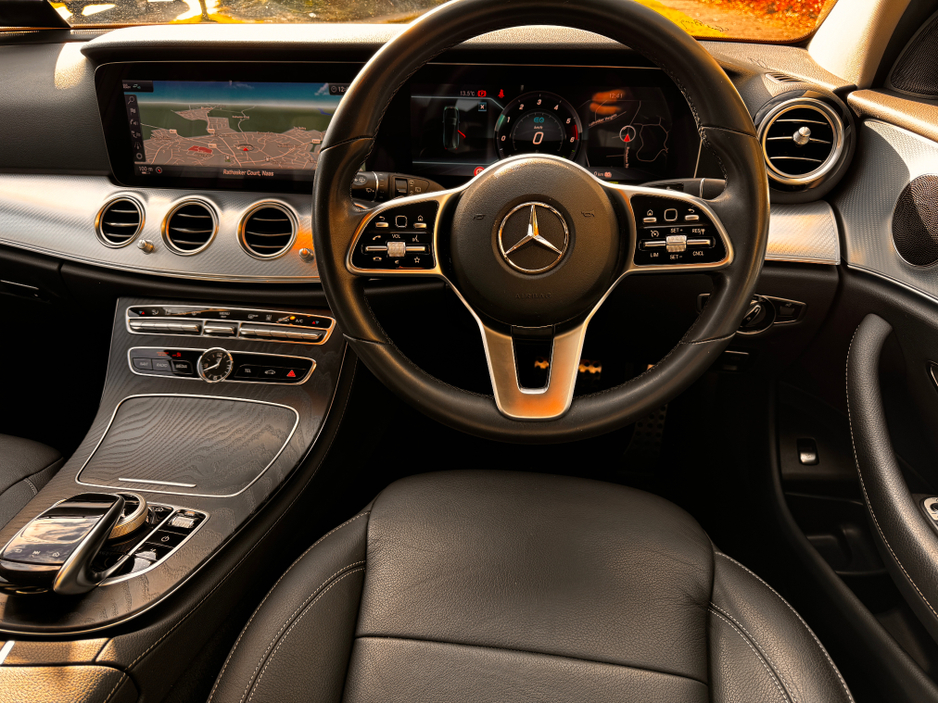 2019 Mercedes-Benz E Class E300  PREMIUM DE LUXURY €28,950