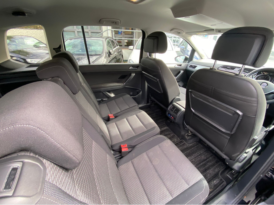 2020 Volkswagen Touran - image 11