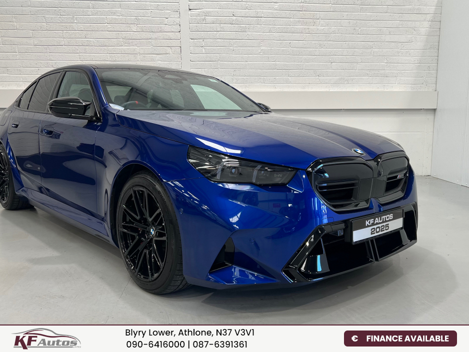 2025 BMW M5 V8 4.4L PHEV 727bhp Auto - 251 Reg €137,995
