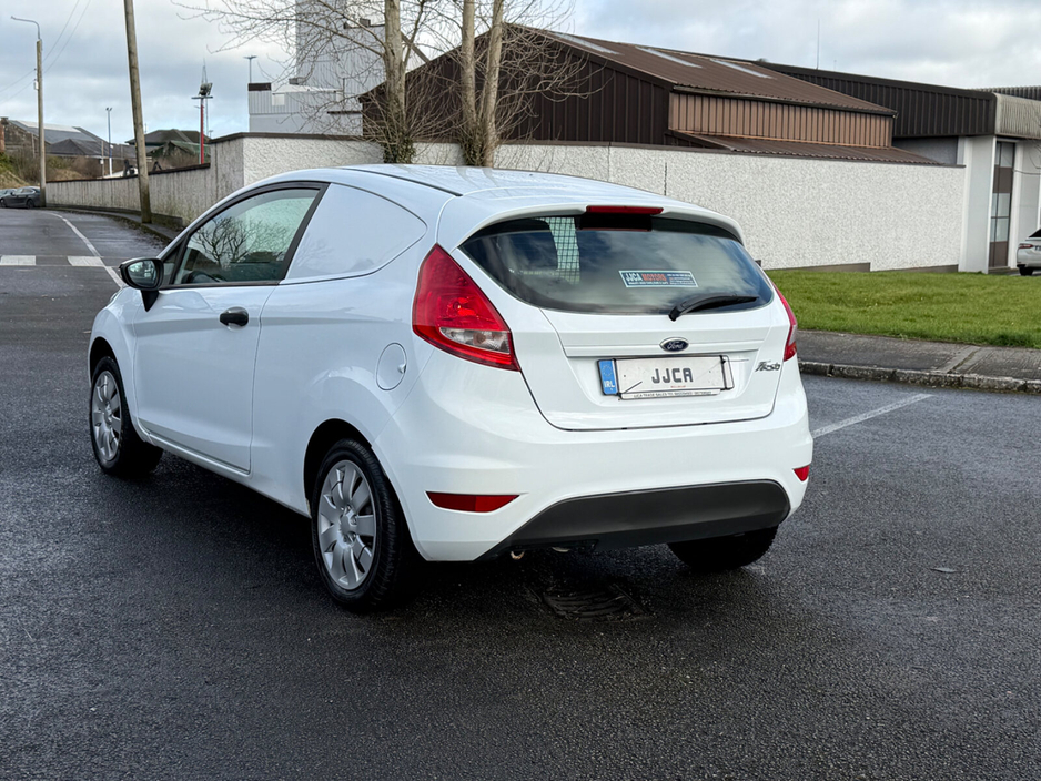 2012 Ford Fiesta 1.4 TDCi 68 PS €3,750