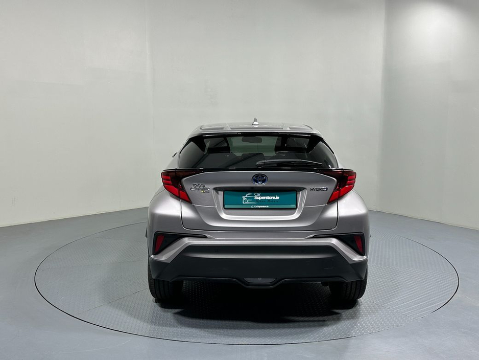 2022 Toyota C-HR Self Charging Hybrid Sol Automatic €25,800