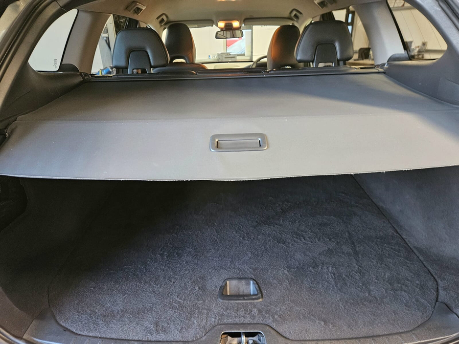 2016 Volvo XC60 D3 (150hp) FWD ES €18,950