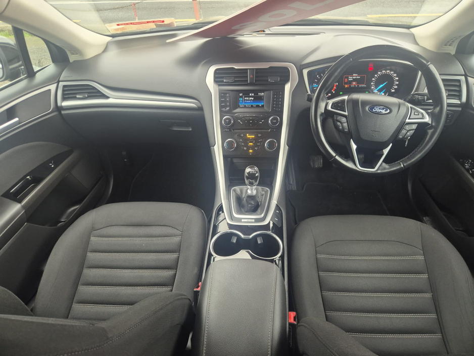 2015 Ford Mondeo - image 6