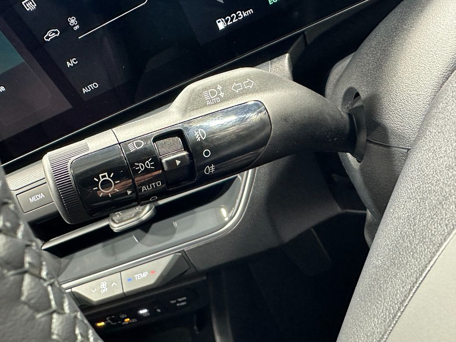 2026 Kia K4 - image 16