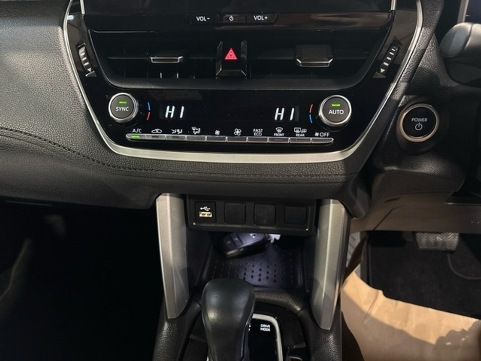 2024 Toyota Corolla Cross CROSS SPORT 1.8 HYBRID AUTO €37,750