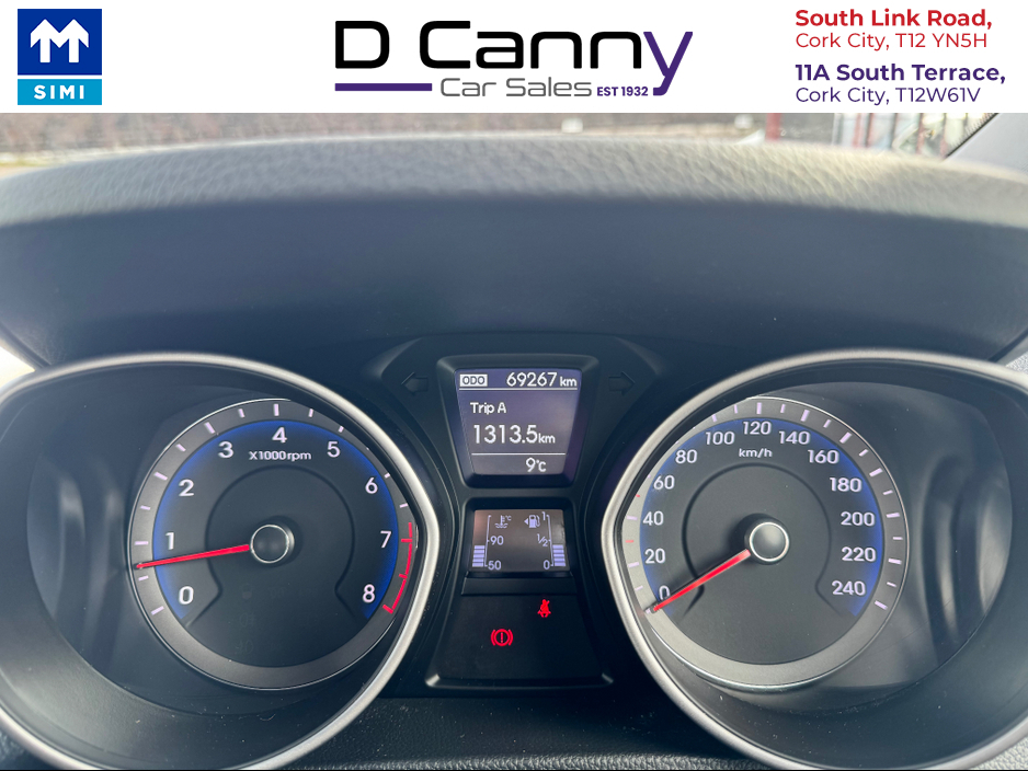 2016 Hyundai i30 - image 8