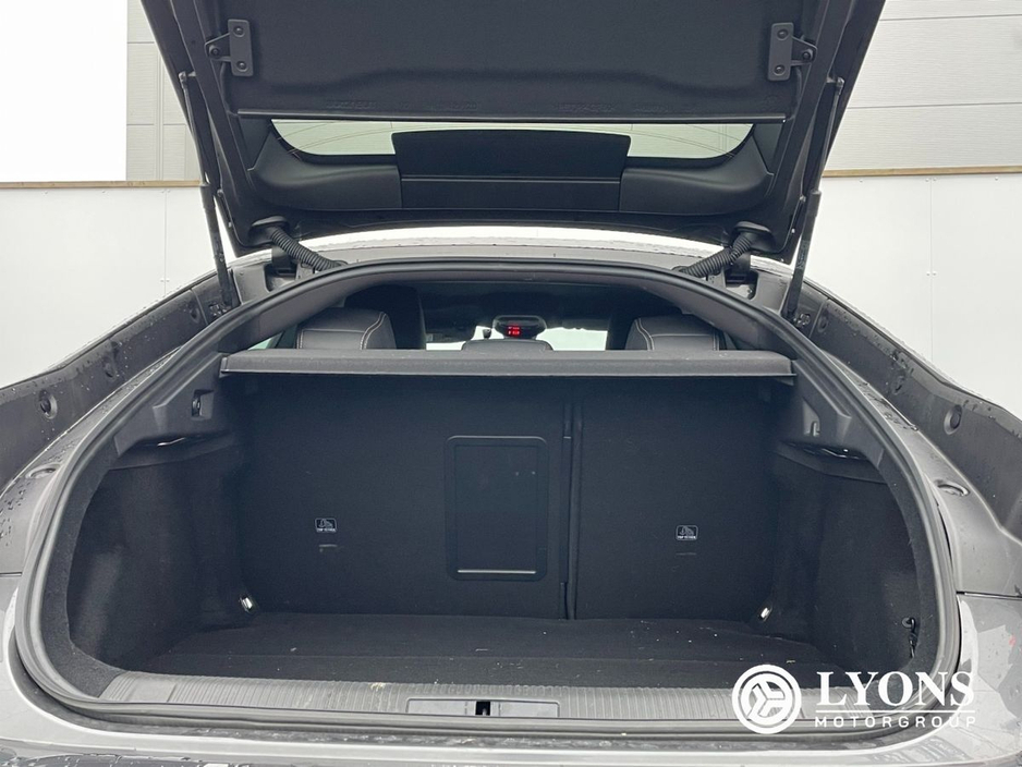 2024 Peugeot 508 - image 9