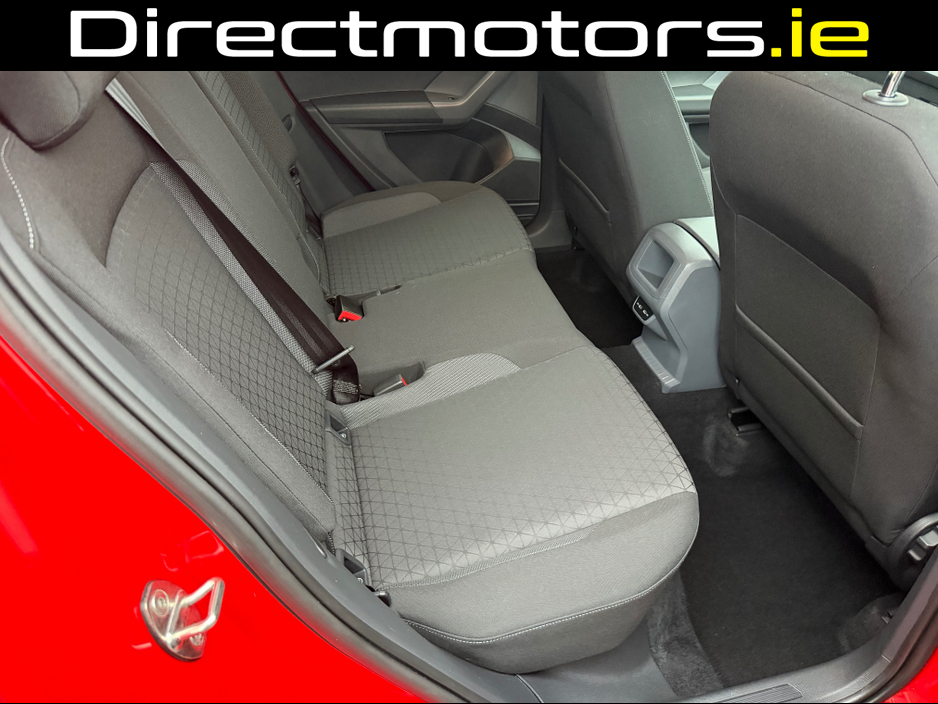 2021 Volkswagen T-Cross - image 12