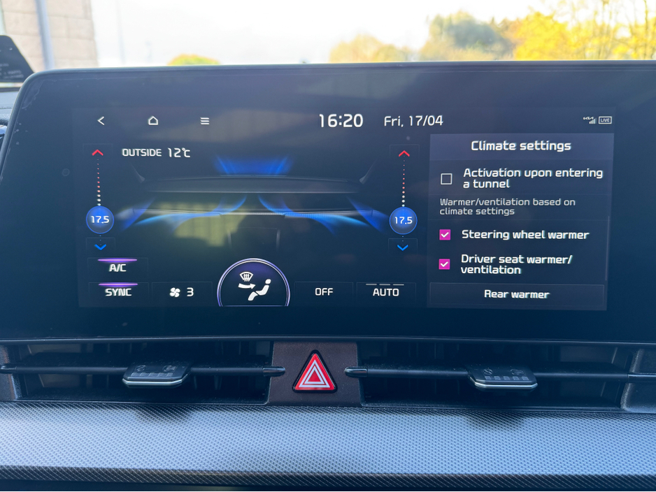 2024 Kia Sportage - image 28