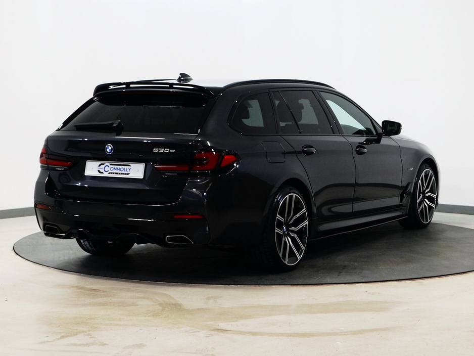 2022 BMW 5 Series *109* M SPORT AUTO €35,800