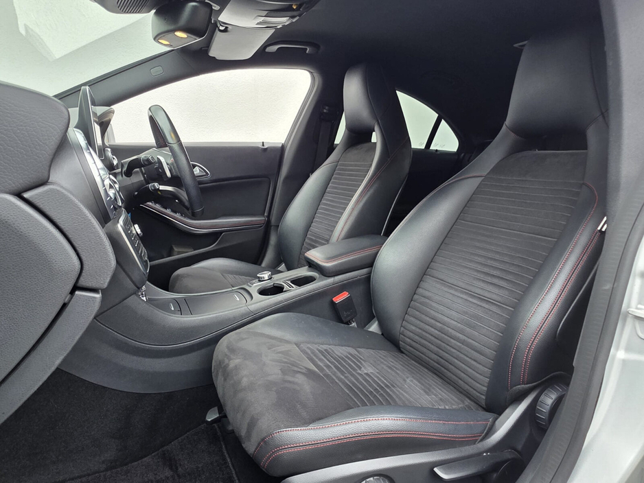 2016 Mercedes-Benz CLA Class - image 17