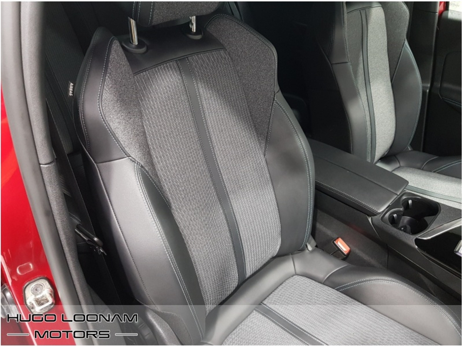 2023 Peugeot 3008 - image 19