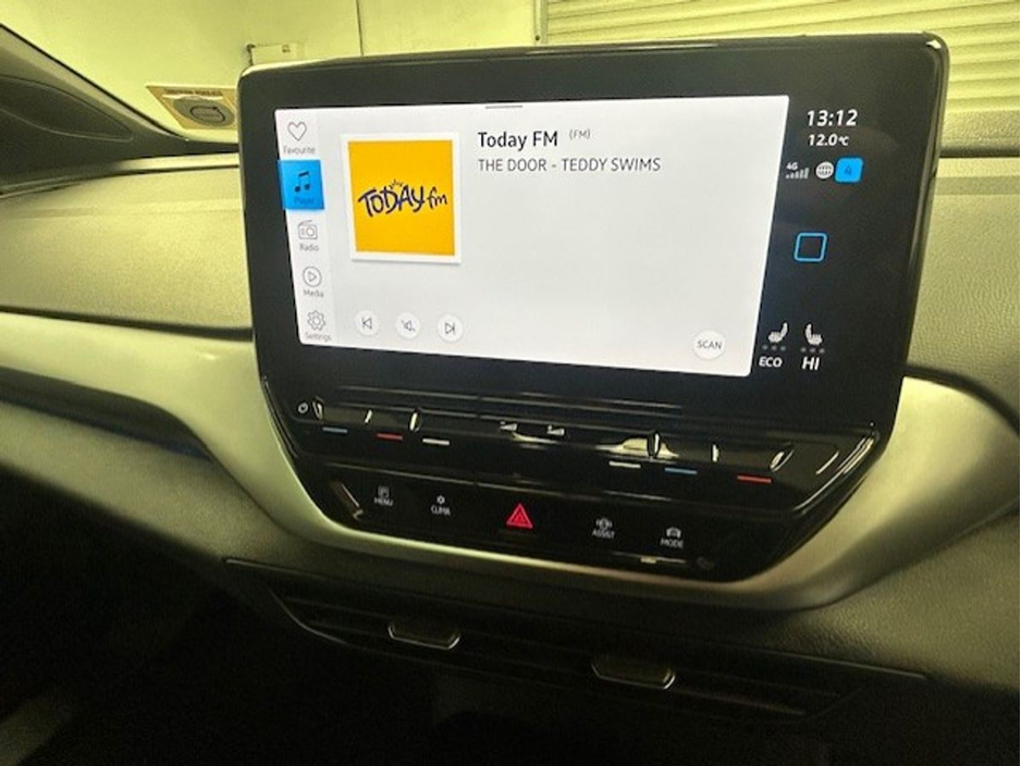 2022 Volkswagen ID.4 - image 18