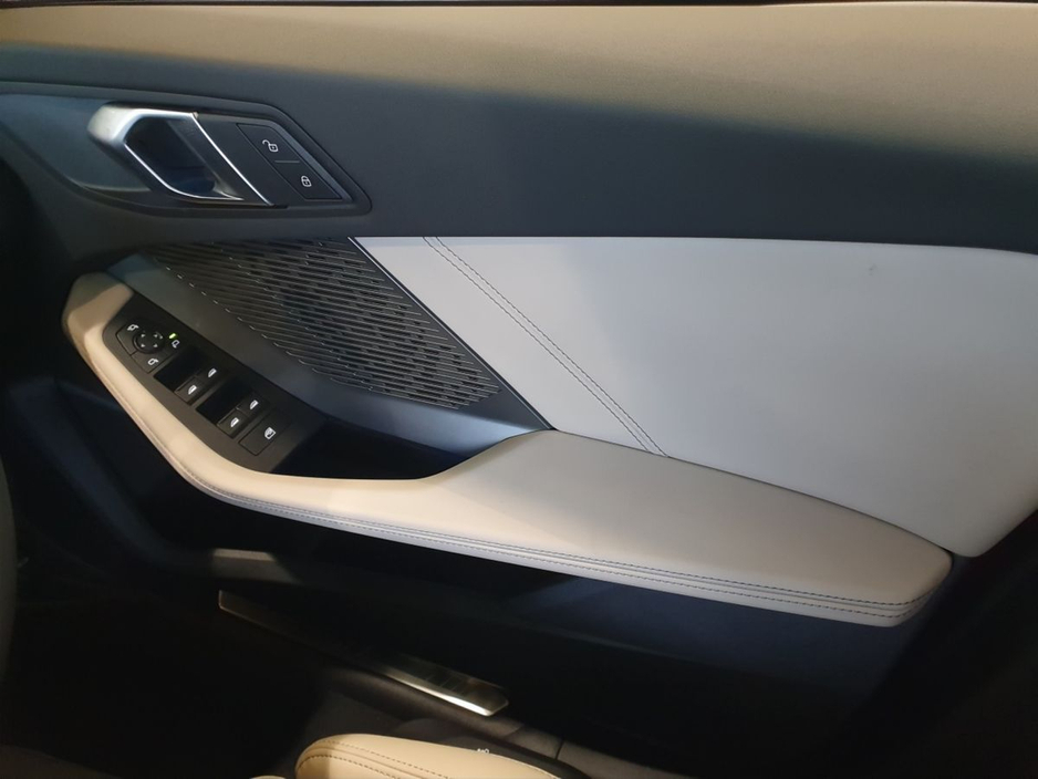 2026 BMW 1 Series - image 23