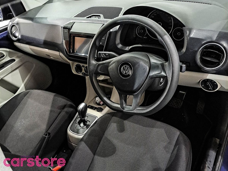 2017 Volkswagen up! - image 15