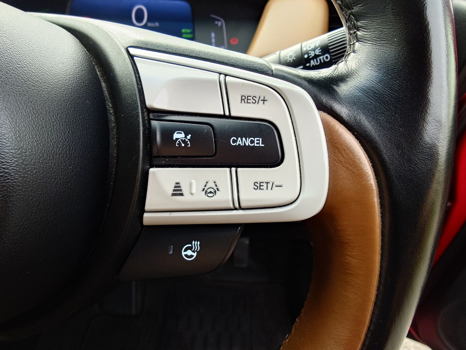 2020 Honda Fit - image 9