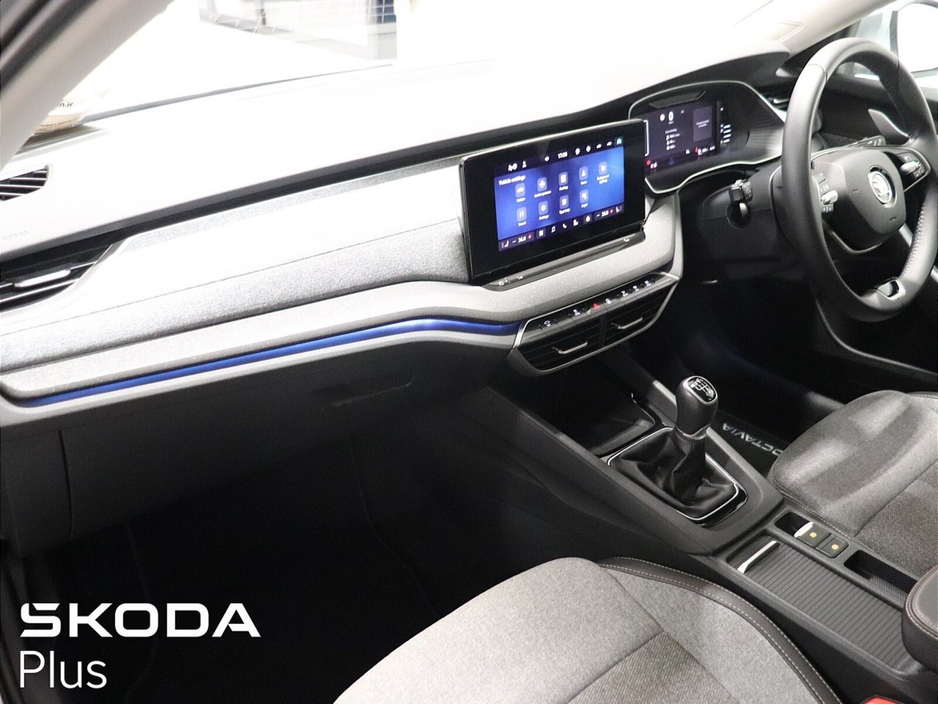 2025 Skoda Octavia Selection 1.5TSI 115HP €33,950