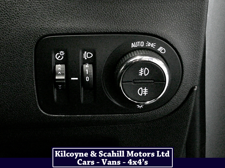 2018 Opel Crossland X 1.5 TD E/TEC SE 102 €12,950