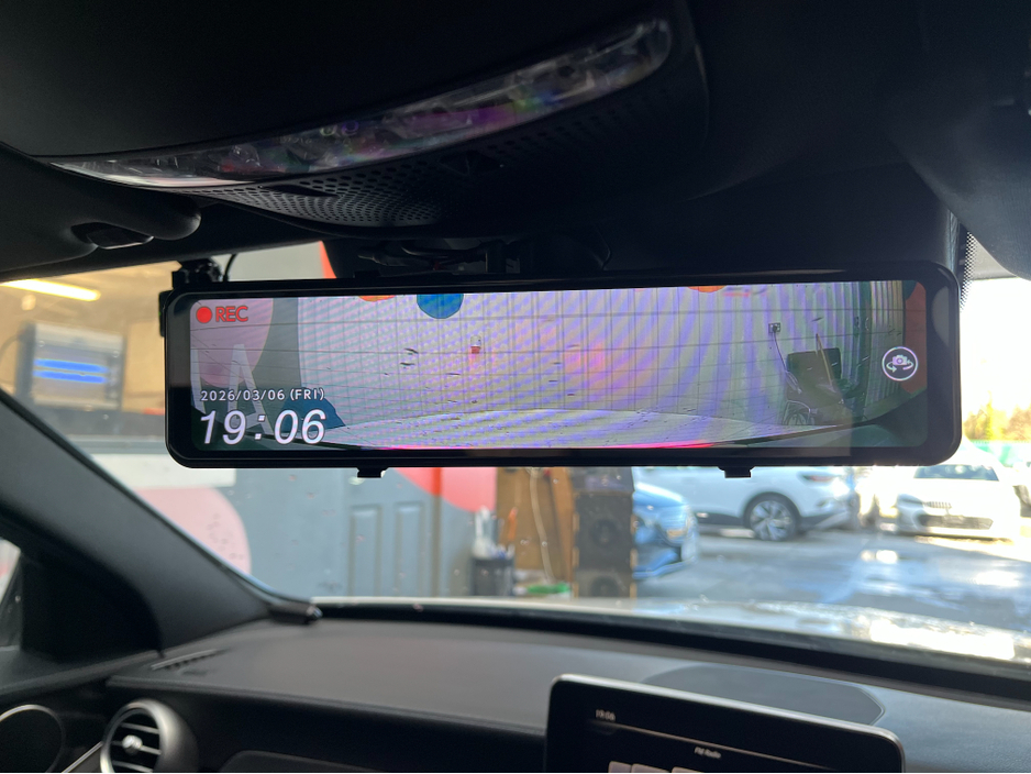 2017 Mercedes-Benz C Class - image 21