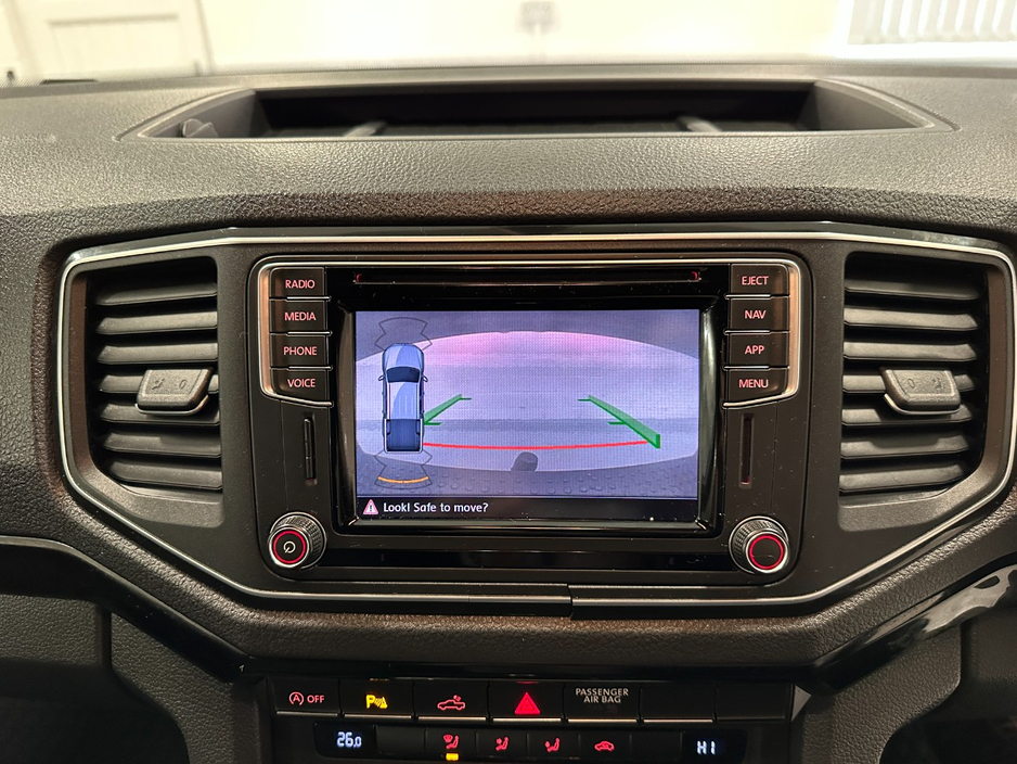 2020 Volkswagen Amarok - image 28