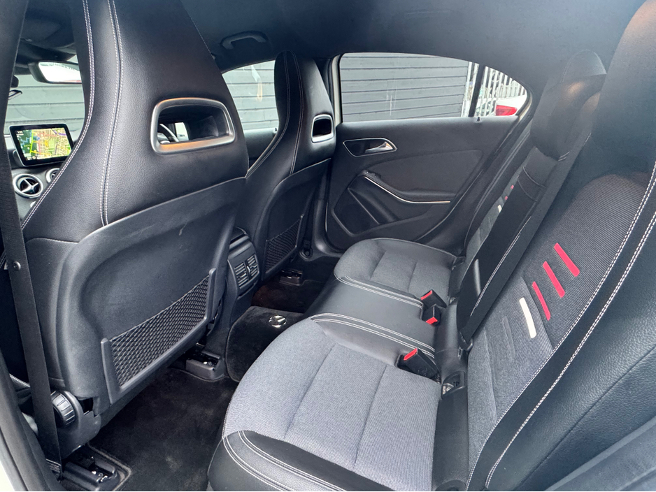 2016 Mercedes-Benz A Class - image 11