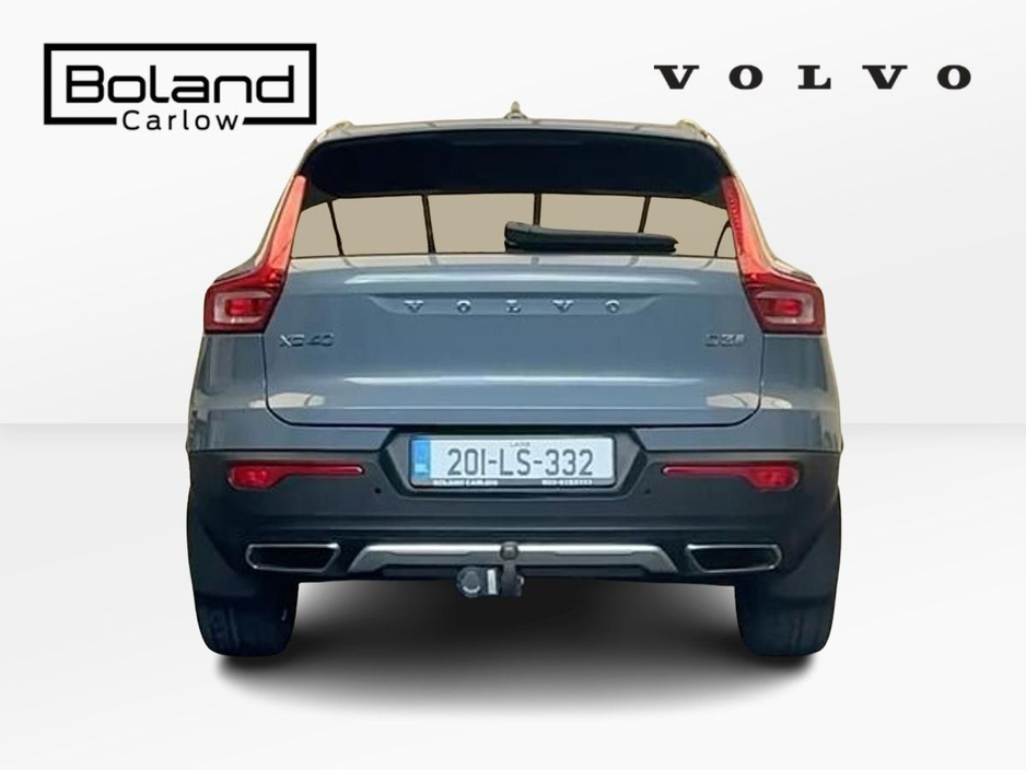 2020 Volvo XC40 - image 12