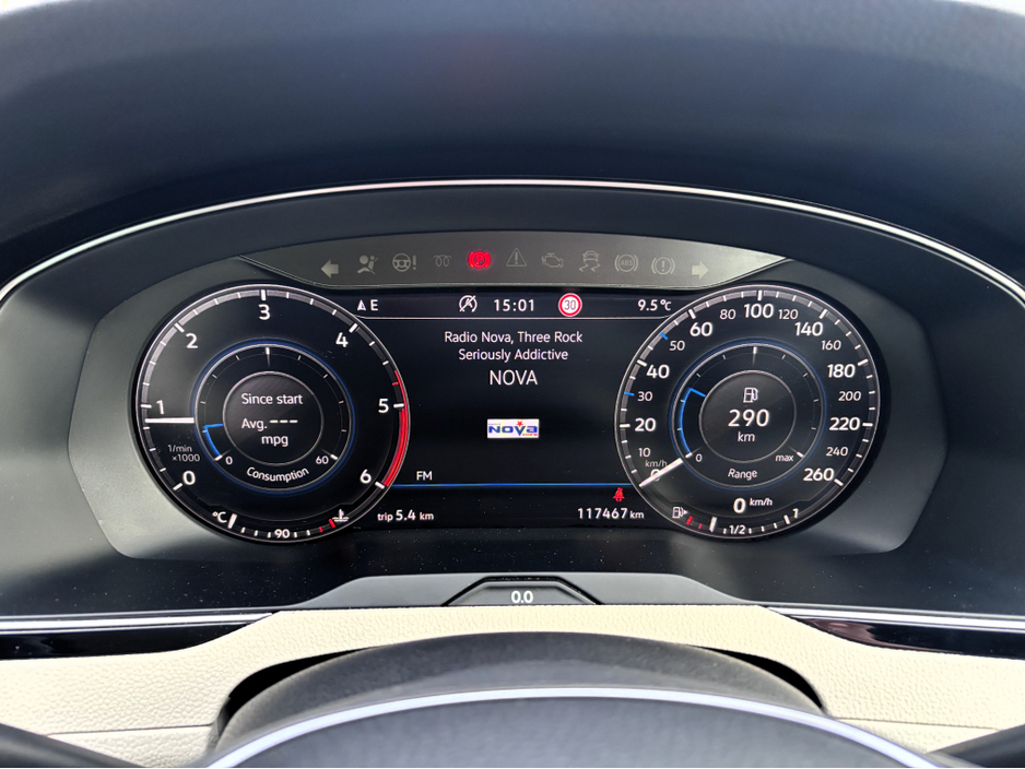 2019 Volkswagen Passat R-LINE 2.0 TDI MANUAL 150HP 4DR €23,950