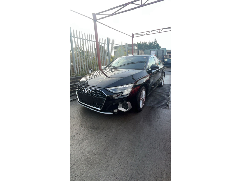 2022 Audi A3  €30,500