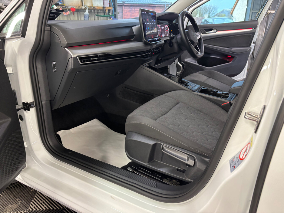 2025 Volkswagen Golf GOLF EDITION 75 2.0 TDI 116HP €33,950