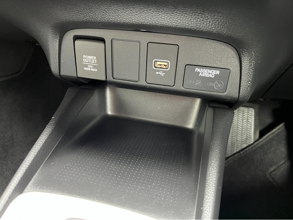 2022 Honda Jazz - image 16