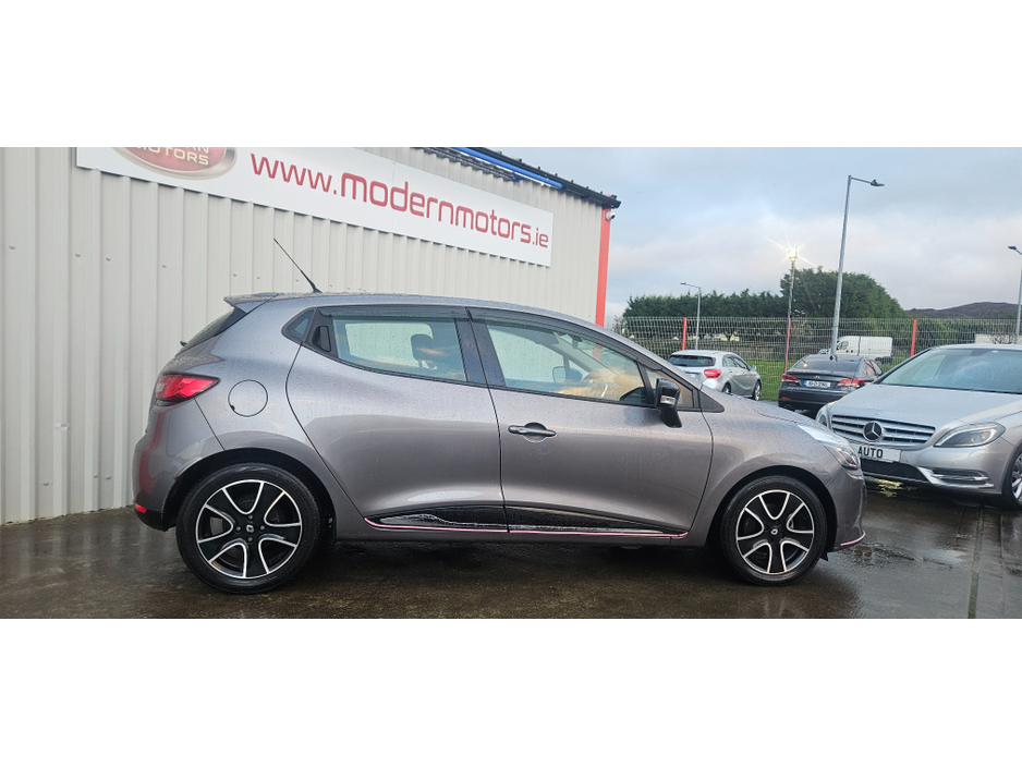 2015 Renault Clio lutecia automatic 1.2 petrol dynamique low kms €8,995