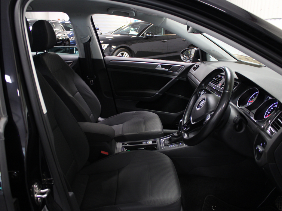 2017 Volkswagen Golf 1.2 TSI COMFORTLINE €16,450