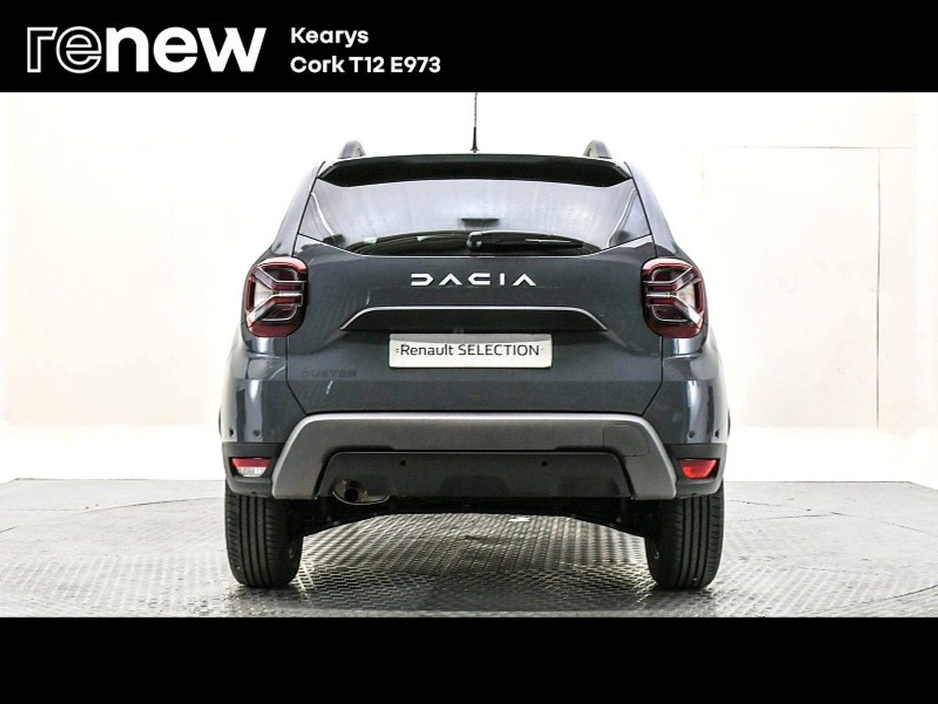 2023 Dacia Duster Journey Blue dCi 115 4x2 NBI €23,900