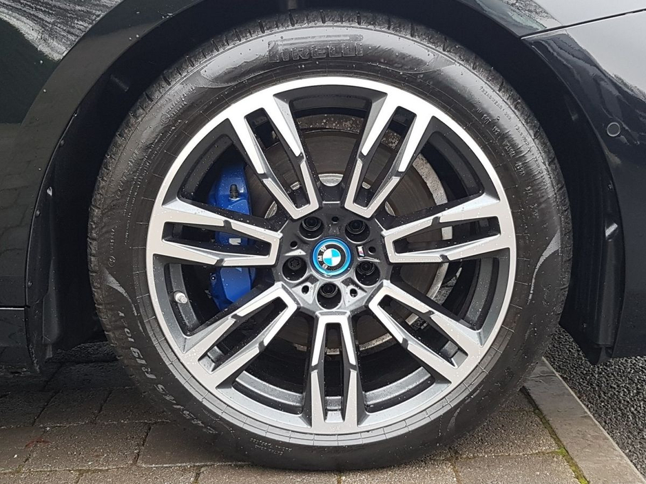 2025 BMW 5 Series 530e M Sport €66,995