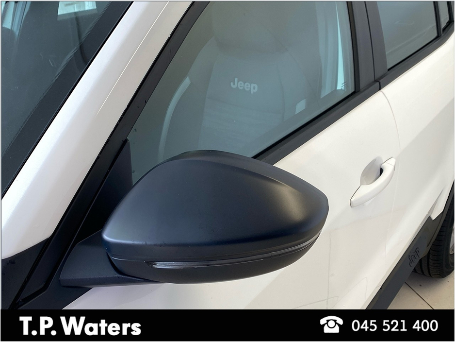 2026 Jeep Avenger - image 11