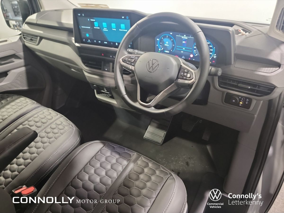 2026 Volkswagen Transporter - image 2