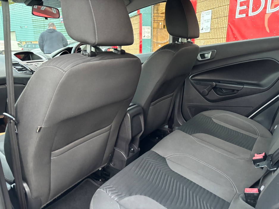 2015 Ford Fiesta 1.25 60PS Titanium €9,250